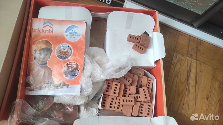 Конструктор из кирпичиков bricknik