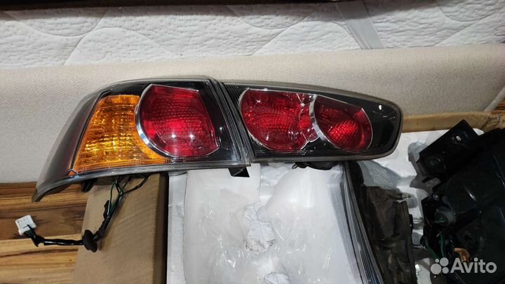 Фары задние lancer 10