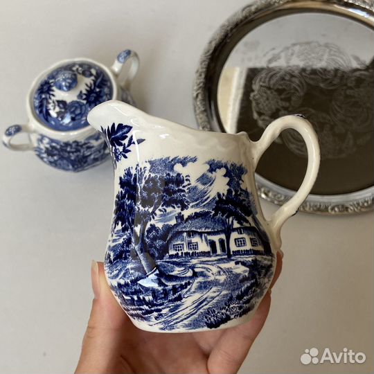 Сахарница и молочник винтаж Англия Staffordshire