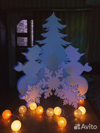 Снежинки, снеговики, и др. фигуры к Новому году