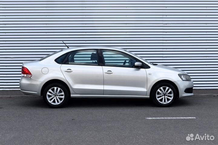 Volkswagen Polo 1.6 AT, 2014, 100 743 км