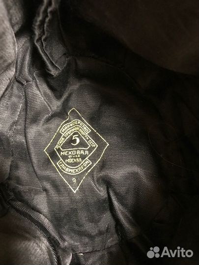 Меховая шапка и воротник женские