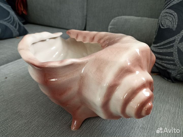 Кашпо горшок для цветов 