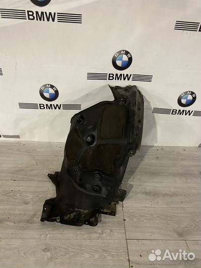 Локер/подкрылок передний правый BMW G30