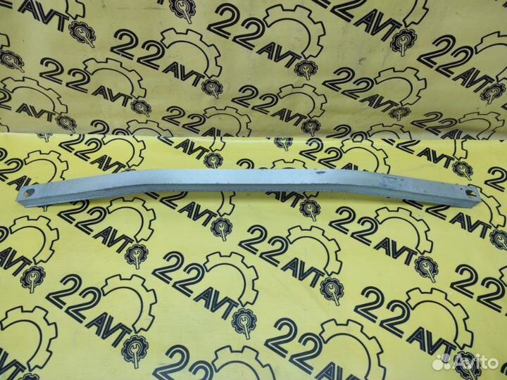 Усилитель бампера задний Toyota Harrier MCU30