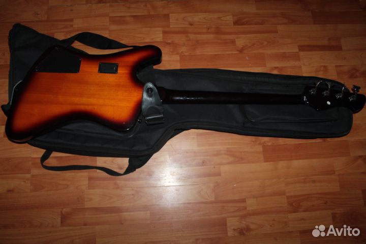 Бас гитара Harley Benton tb 70 Thunderbird