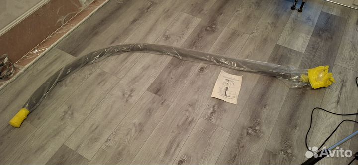 Карниз для ванной полукруглый