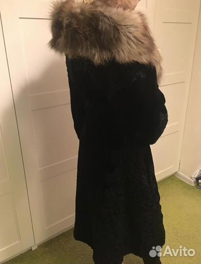 Шуба из бобрика