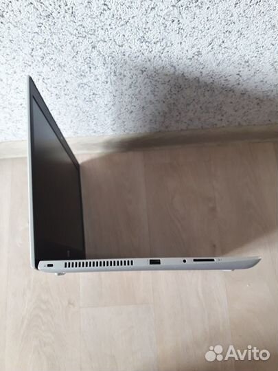 Современный ноутбук core i5-8250U /6gb /ssd+ hdd