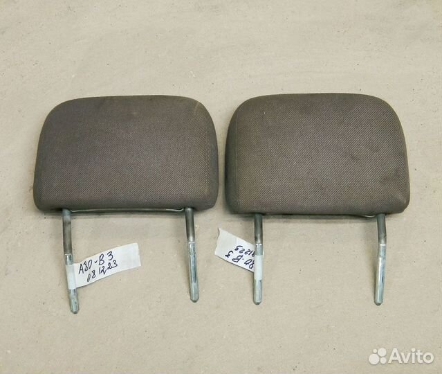 Подголовник передний Audi 80 B3