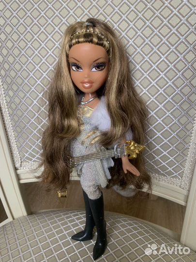 Кукла братц Bratz ясмин