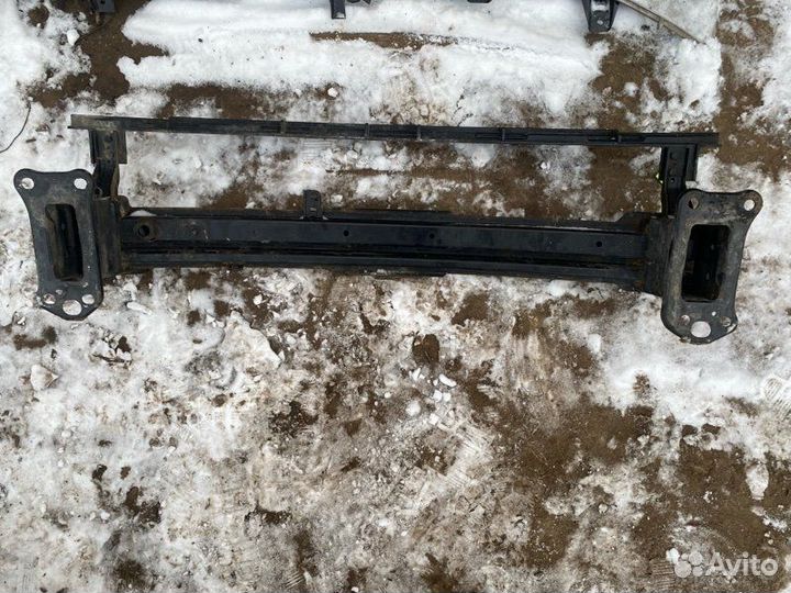 Усилитель бампера передний Kia Sorento prime 2.0