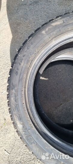 Bridgestone Blizzak Spike-01 215/55 R16