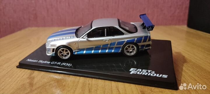 Модель 1/43 Nissan Skyline GT-R (R34) 1999