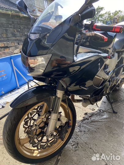 Honda VTR1000f продам