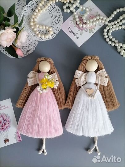 Ангел на праздник