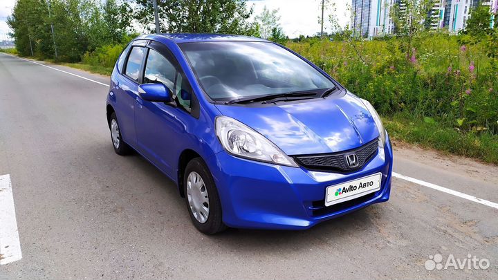 Honda Fit 1.3 CVT, 2011, 68 900 км