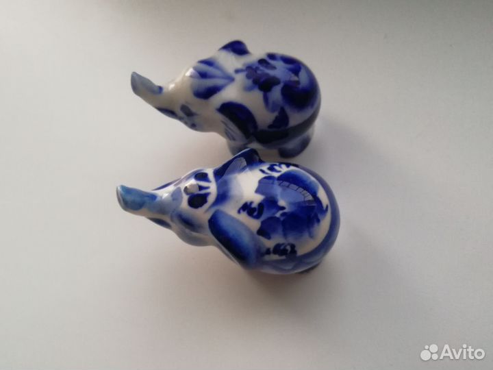 Фигурки слоников, Гжель