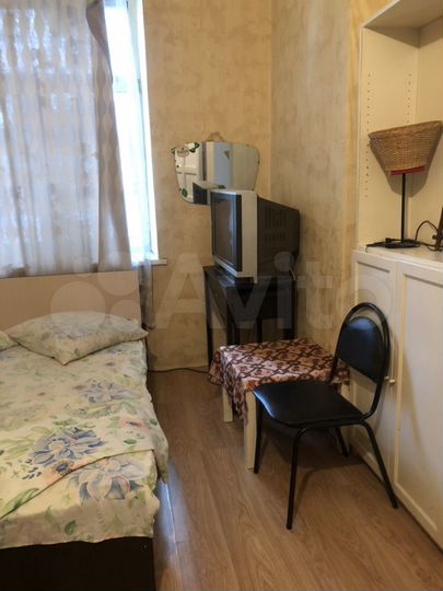 Комната 16 м² в 3-к., 1/10 эт.