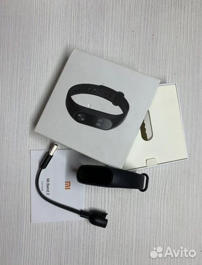 Фитнес-браслет Xiaomi Mi Band 2 (черный)