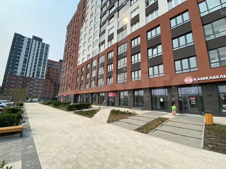 Свободного назначения, 55 м² первая линия