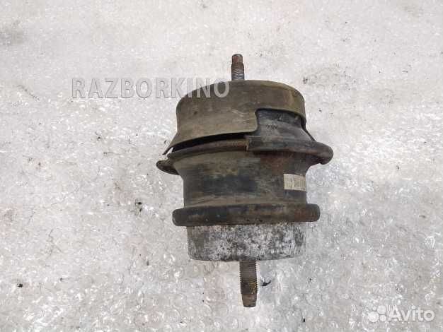 Подушка двигателя Ниссан