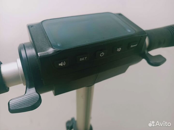 Электросамокат es-8i Zaxboard аналог Kugoo S3