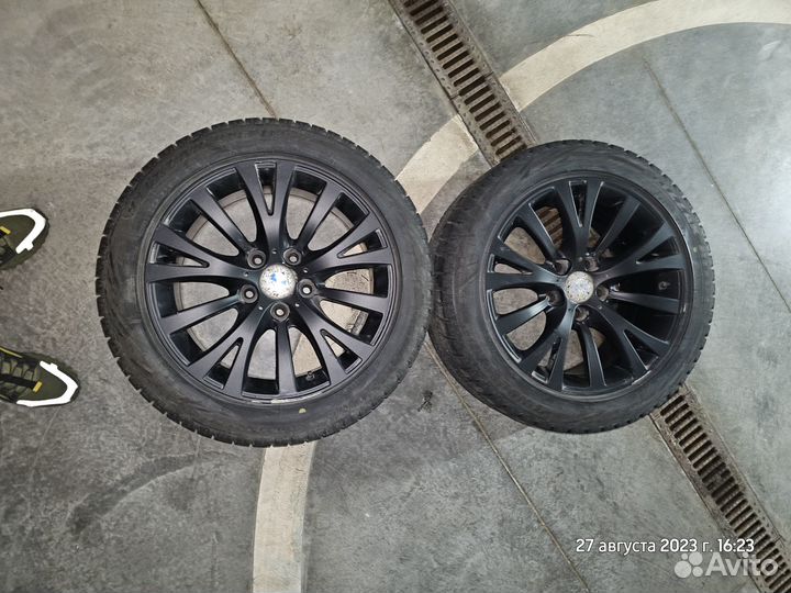 Bridgestone Blizzak Revo GZ 225/50 R17