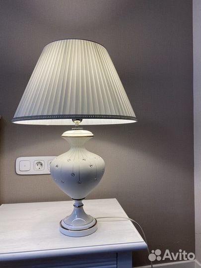 Лампа настольная Италия