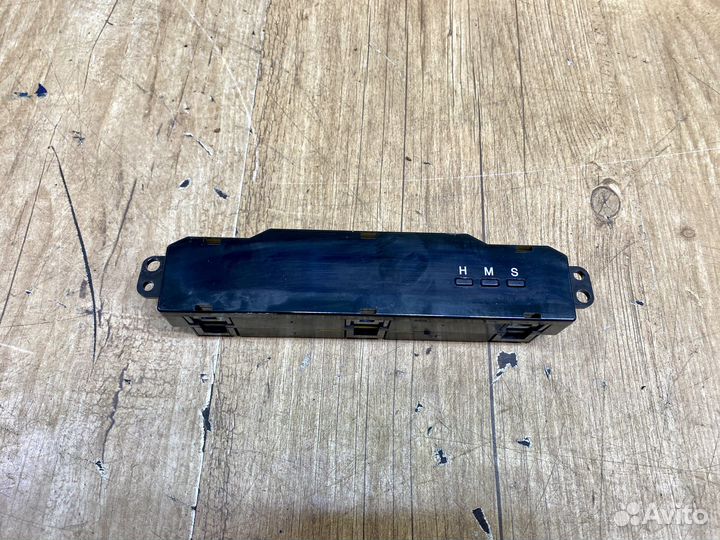 Часы электронные Chevrolet Lacetti хэтчбек