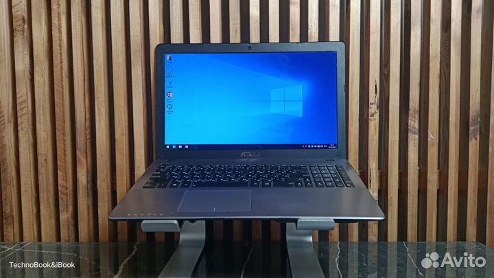 Игровой ноутбук Asus X550cс-XX03OD