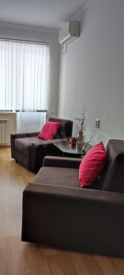 2-к. квартира, 70 м², 10/16 эт.
