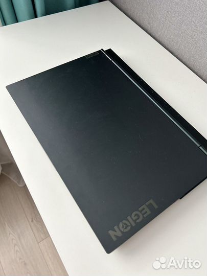 Lenovo legion 5 15IMH05H