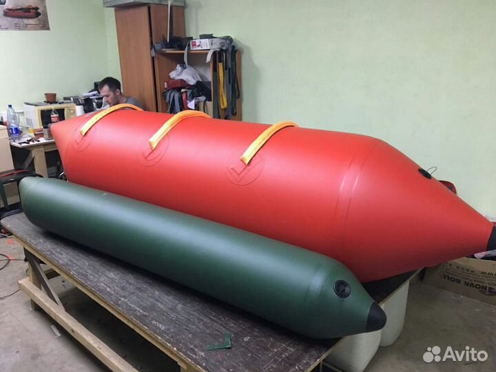 Водный банан