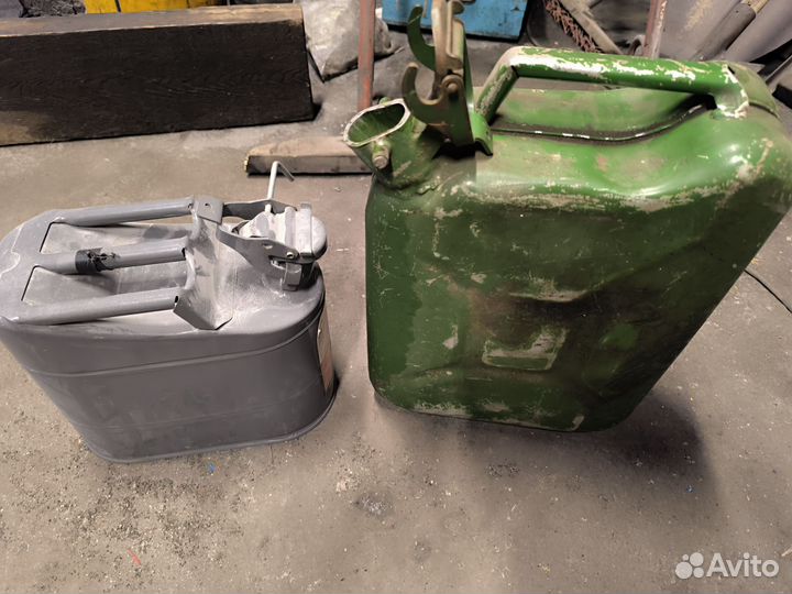 Канистра металлическая 10