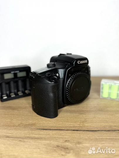 Canon EOS 33