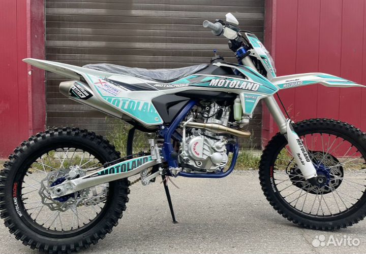 Мотоцикл motoland (мотоленд) X3 300W PRO (174MN-3)