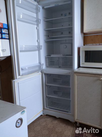 Холодильник бу Indesit BIA 18 NF