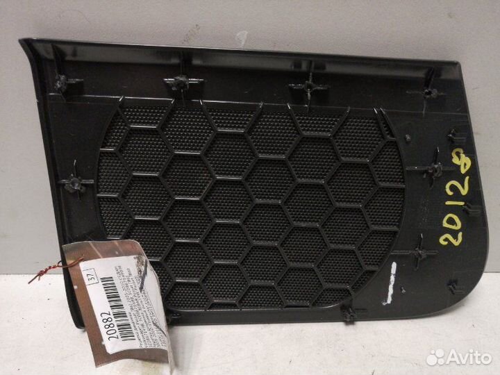 Решетка динамика Volkswagen Passat B6 2005-2010