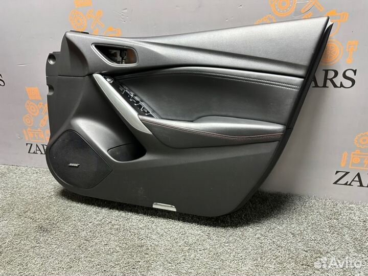 Обшивка двери передняя правая Mazda 6 GJ