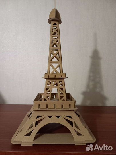 Эйфелева башня макет