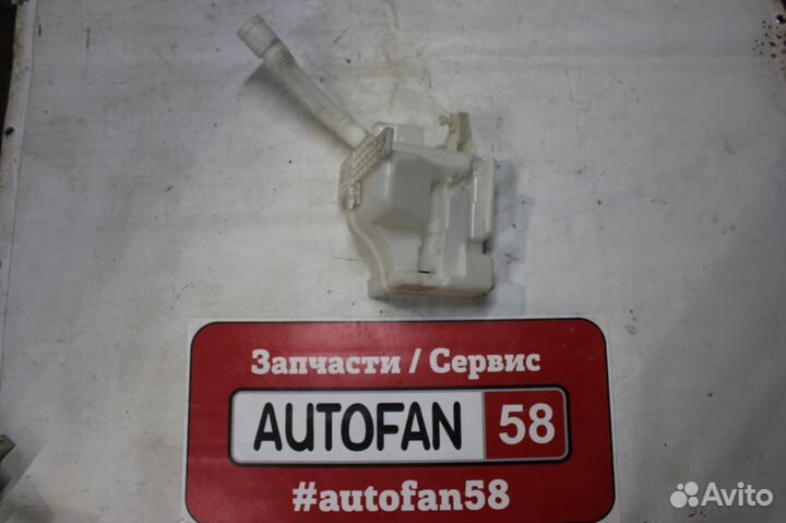 Бачки стеклоомывателя Volkswagen Audi