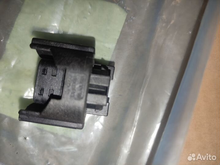 Фишка противотуманной фары audi 2002-2015