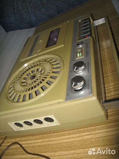 Магнитофон Электроника 302-1