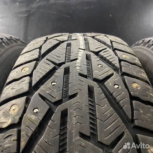 Tigar SUV Ice 215/65 R16 102T