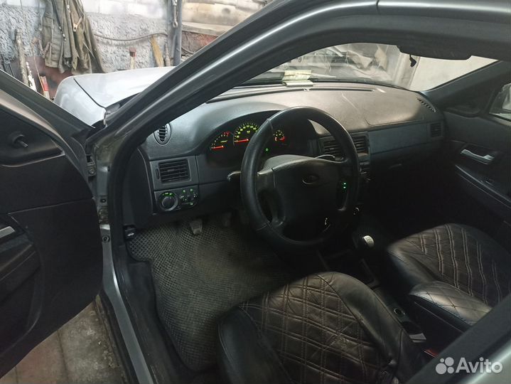 LADA Priora 1.6 МТ, 2011, 294 000 км