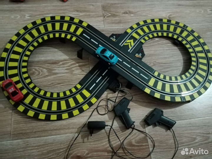 Дорога автотрек параллельные гонки