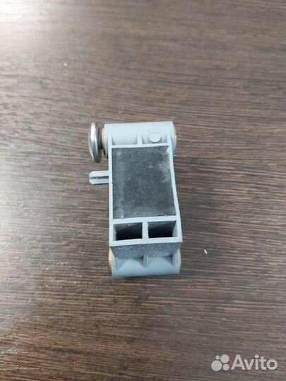 Датчик удара Bmw 530 D F10 N57D30 2010