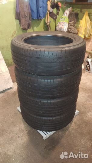 Yokohama BluEarth-XT AE61 235/55 R18 100