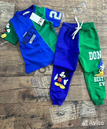 Спортивный костюм на мальчика